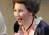 Eve-Maud HUBEAUX - Marcellina (Le Nozze di Figaro) - Opéra d'Avignon &copy; C&eacute;dric DELESTRADE - ACM-STUDIO